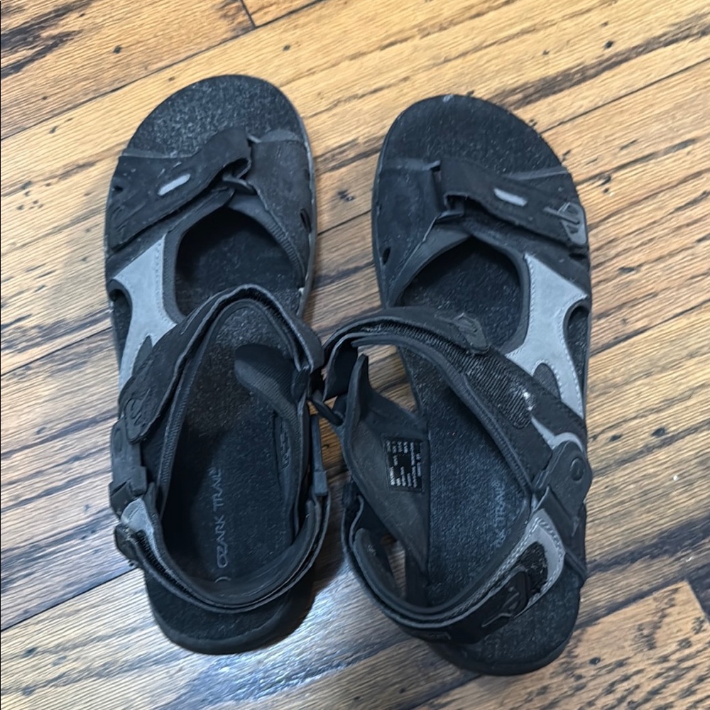 Mens Black and Gray Sandals